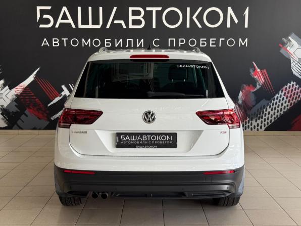 Volkswagen Tiguan II с пробегом 2017 года, цена 2 060 000 рублей, 143280 км, внедорожник, Автокод Объявления
