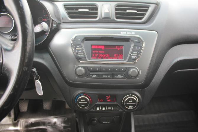 Kia Rio III с пробегом 2012 года, цена 690 000 рублей, 181000 км, седан, Автокод Объявления