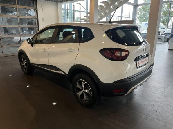 Renault Kaptur I Рестайлинг с пробегом 2021 года, цена 1 399 000 рублей, 86722 км, внедорожник, Автокод Объявления