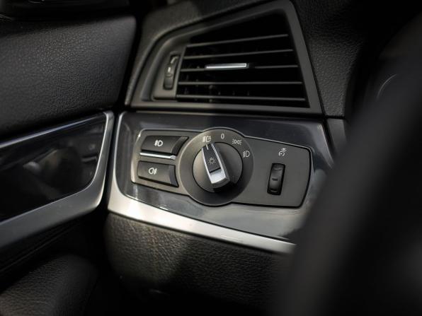 BMW 5 серии VI (F10/F11/F07) Рестайлинг с пробегом 2016 года, цена 1 819 000 рублей, 266437 км, седан, Автокод Объявления