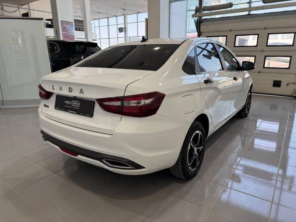 Lada (ВАЗ) Vesta I Рестайлинг (NG) с пробегом 2024 года, цена 1 270 000 рублей, 23952 км, седан, Автокод Объявления
