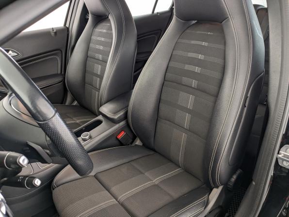 Mercedes-Benz GLA I (X156) Рестайлинг с пробегом 2019 года, цена 2 450 000 рублей, 91530 км, внедорожник, Автокод Объявления