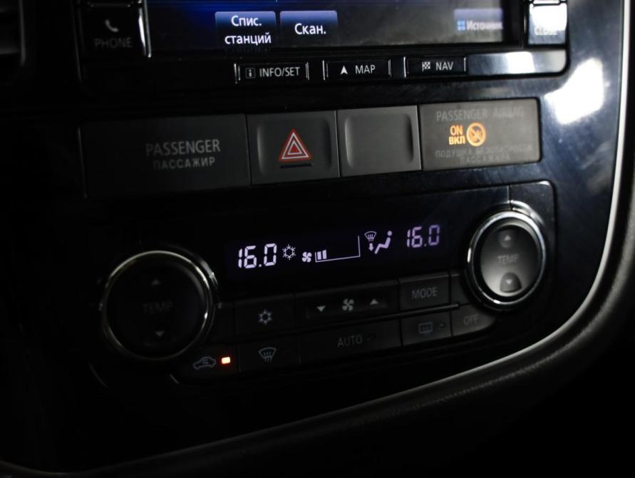 Mitsubishi Outlander III Рестайлинг 2 Санкт-Петербург  - изображение 17