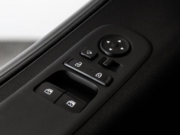 Hyundai Staria I с пробегом 2022 года, цена 4 999 000 рублей, 42622 км, минивэн, Автокод Объявления