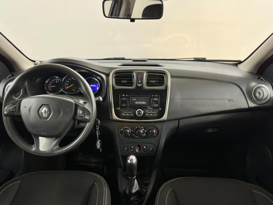 Renault Logan II Москва  - изображение 5