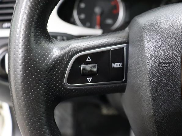 Audi A4 IV (B8) с пробегом 2011 года, цена 1 092 000 рублей, 330588 км, седан, Автокод Объявления