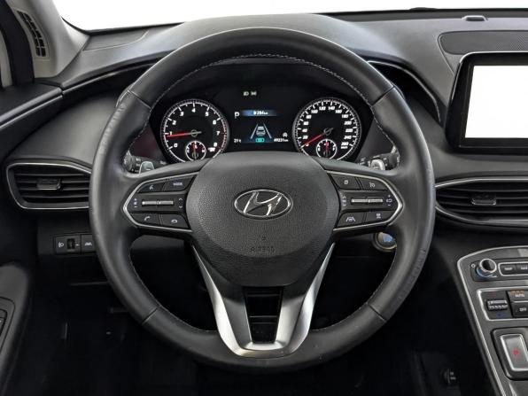 Hyundai Santa Fe IV Рестайлинг с пробегом 2022 года, цена 3 550 000 рублей, 49228 км, внедорожник, Автокод Объявления
