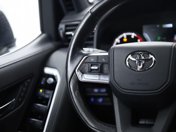 Toyota Land Cruiser 300 Series с пробегом 2021 года, цена 12 200 000 рублей, 25437 км, внедорожник, Автокод Объявления