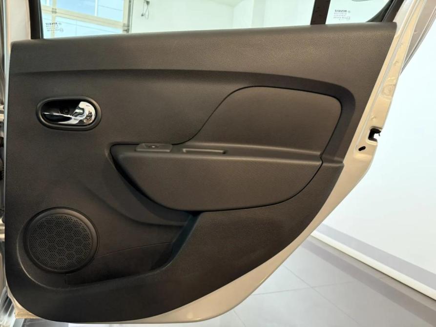 Renault Sandero II Рестайлинг Подольск  - изображение 16