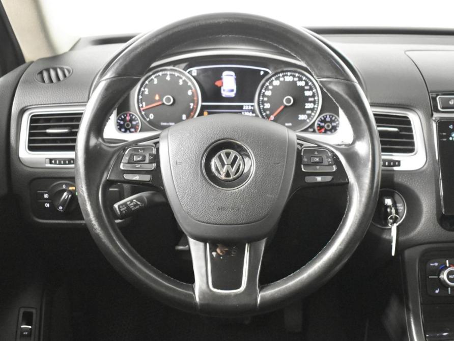 Volkswagen Touareg II Рестайлинг Казань  - изображение 12