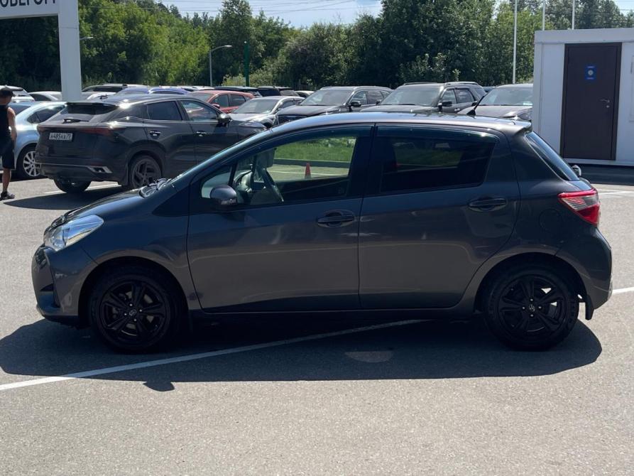 Toyota Vitz III (XP130) Рестайлинг Томск  - изображение 5