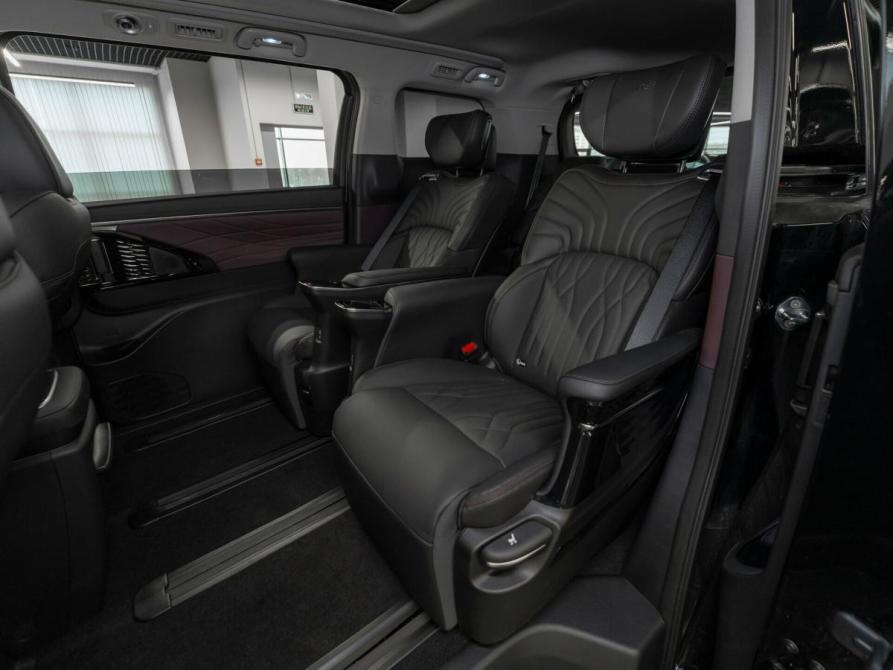 GAC Trumpchi M8 II Москва  - изображение 13