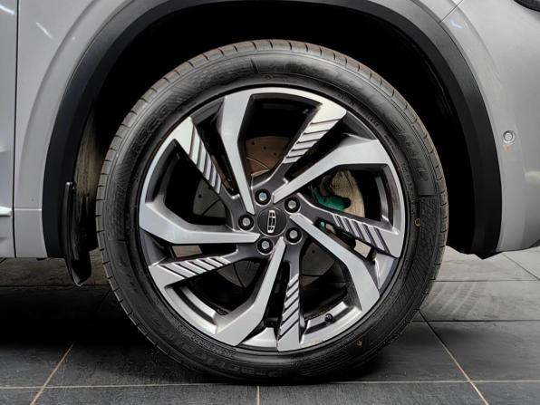 Geely Monjaro I с пробегом 2024 года, цена 3 250 000 рублей, 59655 км, внедорожник, Автокод Объявления