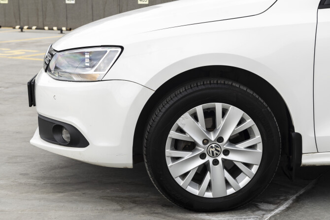 Volkswagen Jetta VI с пробегом 2014 года, цена 1 015 000 рублей, 168342 км, седан, Автокод Объявления