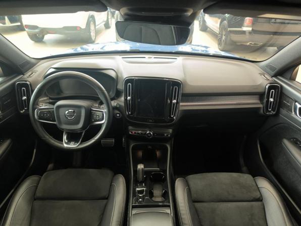 Volvo XC40 I с пробегом 2018 года, цена 3 050 000 рублей, 129830 км, внедорожник, Автокод Объявления