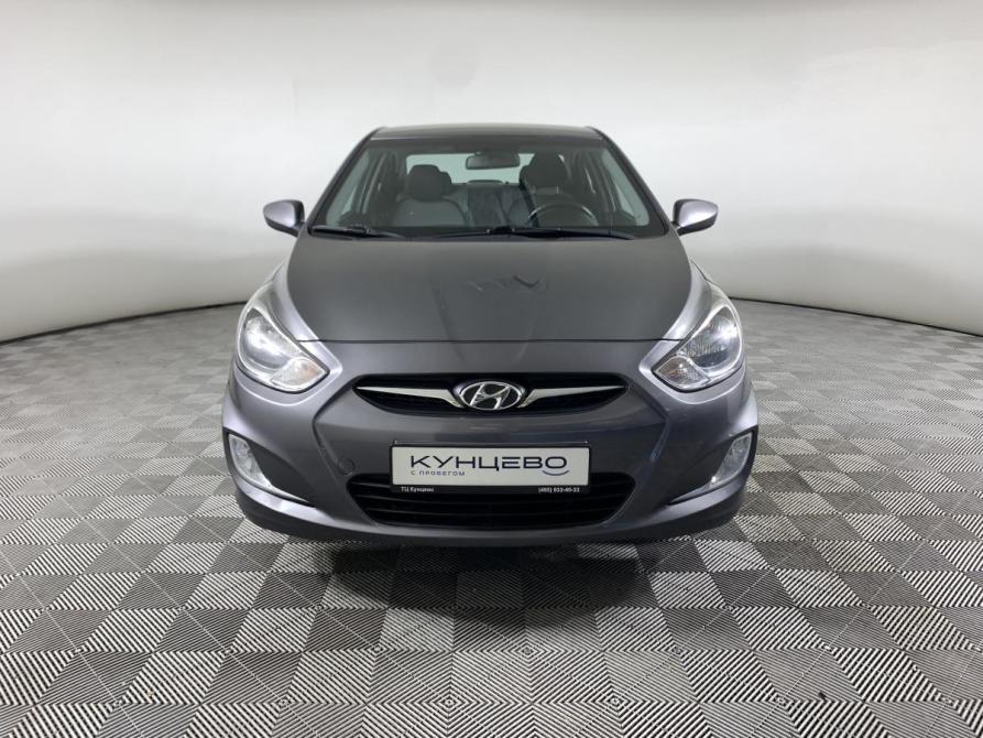 Hyundai Solaris I Москва  - изображение 2