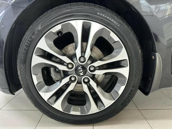 Kia Ceed II с пробегом 2013 года, цена 907 200 рублей, 260000 км, хэтчбек, Автокод Объявления