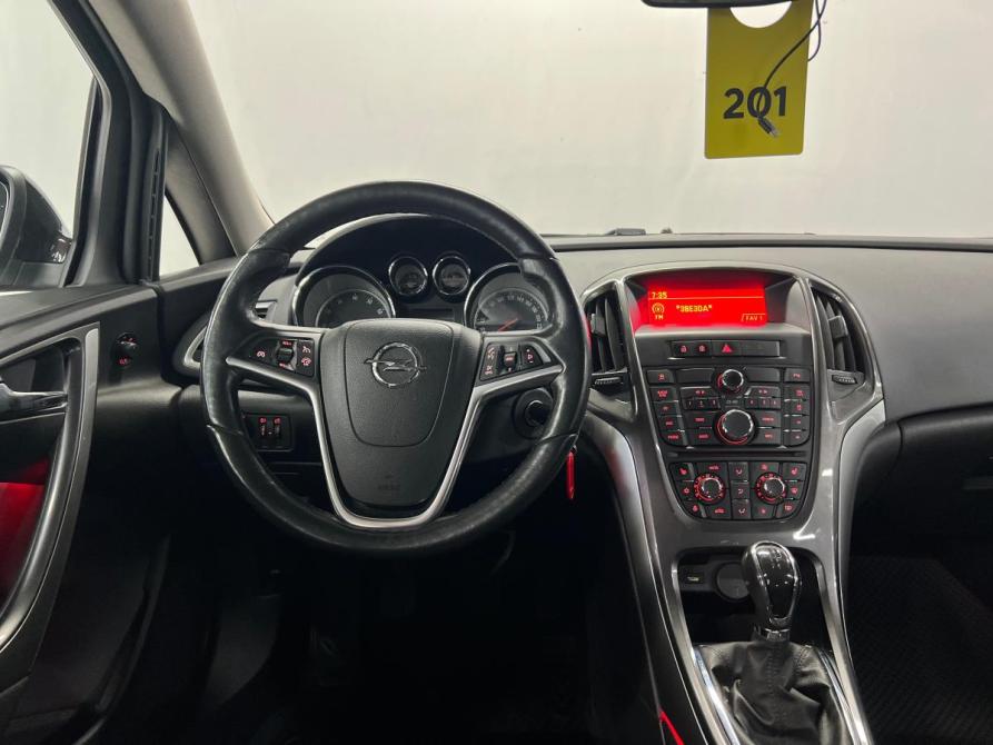Opel Astra J Рестайлинг Санкт-Петербург  - изображение 15
