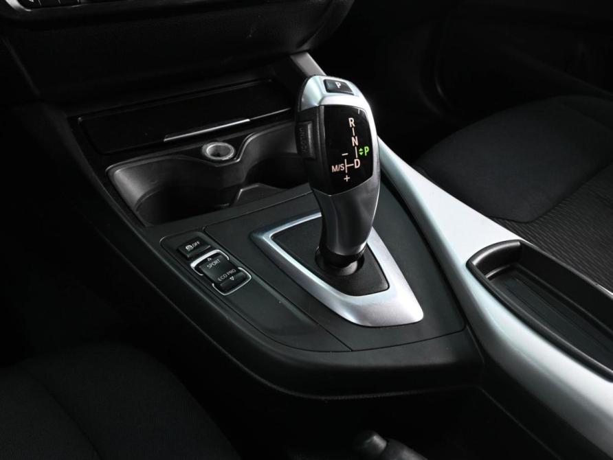 BMW 1 серии II (F20/F21) Ростов-на-Дону  - изображение 12