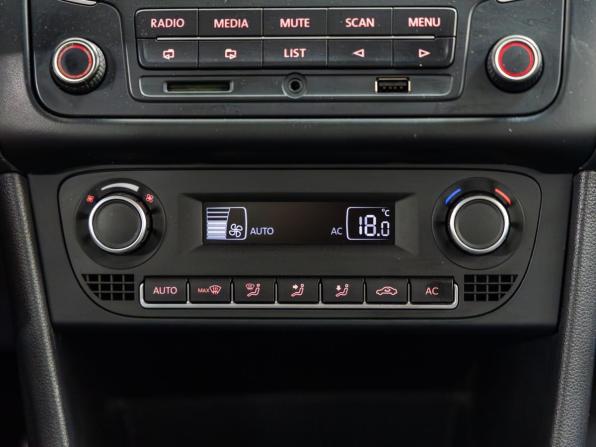 Volkswagen Polo V с пробегом 2013 года, цена 798 000 рублей, 135903 км, седан, Автокод Объявления