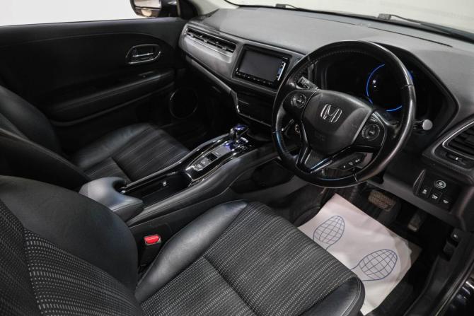 Honda Vezel I с пробегом 2014 года, цена 1 469 000 рублей, 160000 км, внедорожник, Автокод Объявления