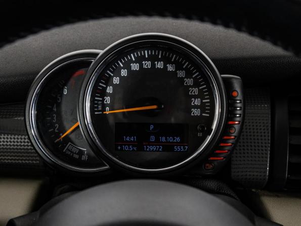 Mini Hatch III (F55/F56) с пробегом 2014 года, цена 1 249 000 рублей, 129971 км, хэтчбек, Автокод Объявления