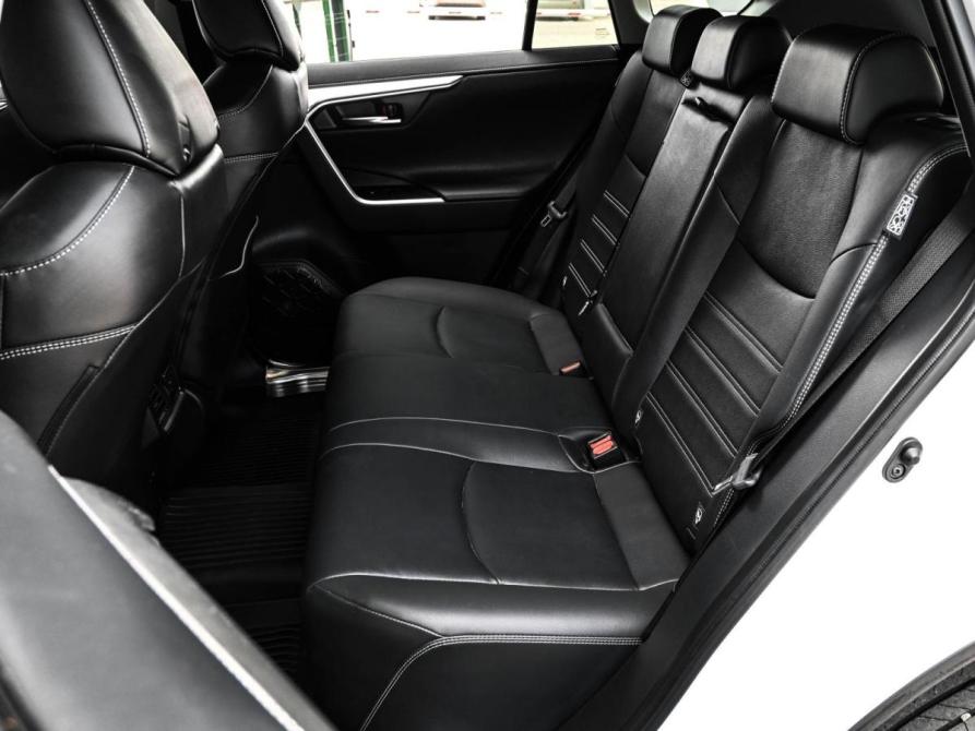 Toyota RAV4 V (XA50) Новороссийск  - изображение 11
