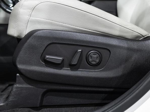 Kia Carnival IV с пробегом 2021 года, цена 4 459 455 рублей, 50000 км, минивэн, Автокод Объявления