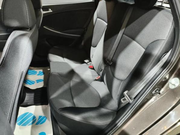 Hyundai Solaris I Рестайлинг с пробегом 2015 года, цена 1 120 000 рублей, 91333 км, хэтчбек, Автокод Объявления