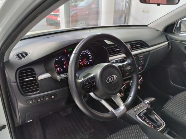 Kia Rio IV с пробегом 2018 года, цена 1 350 000 рублей, 114260 км, седан, Автокод Объявления