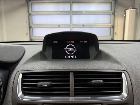 Opel Mokka I с пробегом 2013 года, цена 1 075 000 рублей, 148497 км, внедорожник, Автокод Объявления