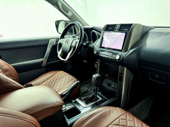 Toyota Land Cruiser Prado 150 Series с пробегом 2012 года, цена 3 000 000 рублей, 256384 км, внедорожник, Автокод Объявления