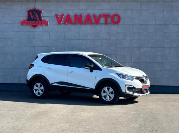 Renault Kaptur I с пробегом 2016 года, цена 1 270 000 рублей, 133264 км, внедорожник, Автокод Объявления