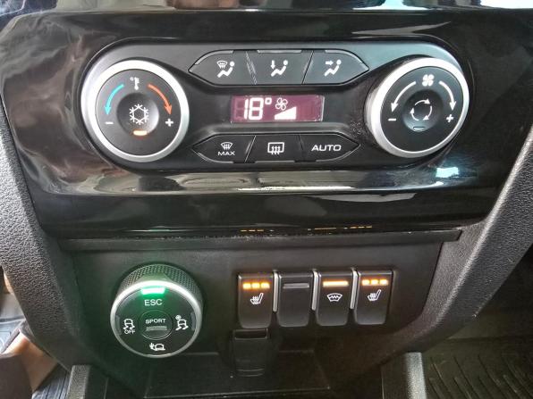 Lada (ВАЗ) XRAY I с пробегом 2018 года, цена 1 049 000 рублей, 90000 км, хэтчбек, Автокод Объявления