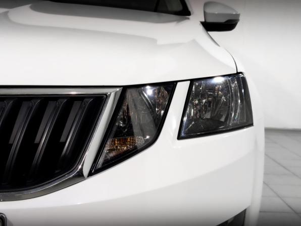 Skoda Octavia III (A7) Рестайлинг с пробегом 2019 года, цена 1 680 000 рублей, 117008 км, лифтбек, Автокод Объявления