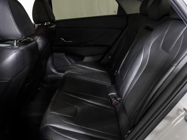 Hyundai Elantra VII (CN7) с пробегом 2021 года, цена 1 879 000 рублей, 104000 км, седан, Автокод Объявления