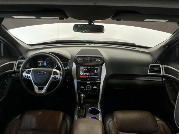 Ford Explorer V с пробегом 2012 года, цена 1 100 000 рублей, 182827 км, внедорожник, Автокод Объявления