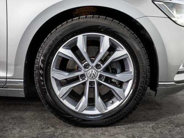 Volkswagen Passat B8 с пробегом 2015 года, цена 1 349 500 рублей, 147629 км, седан, Автокод Объявления