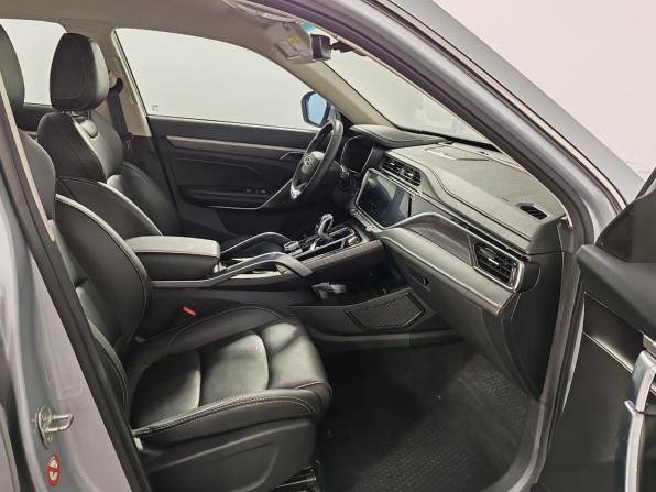 Geely Atlas Pro с пробегом 2022 года, цена 1 739 000 рублей, 65323 км, внедорожник, Автокод Объявления