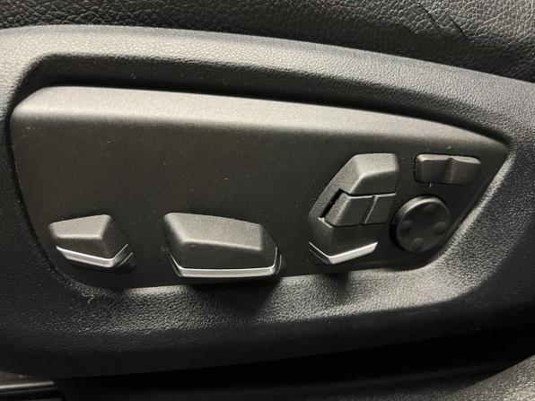 BMW 5 серии VI (F10/F11/F07) Рестайлинг с пробегом 2013 года, цена 1 858 000 рублей, 218340 км, седан, Автокод Объявления