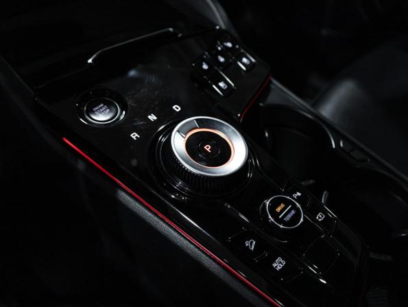 Kia Sportage V с пробегом 2022 года, цена 3 286 777 рублей, 87200 км, внедорожник, Автокод Объявления