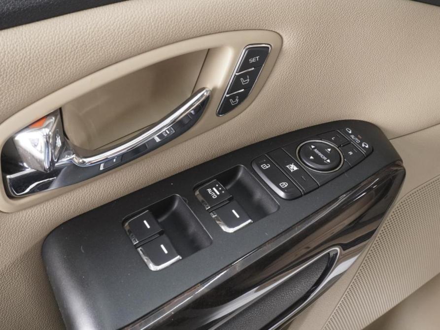 Kia Carnival III Ростов-на-Дону  - изображение 18