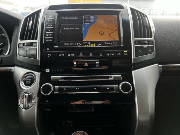 Toyota Land Cruiser 200 Series Рестайлинг 1 с пробегом 2013 года, цена 3 429 000 рублей, 259356 км, внедорожник, Автокод Объявления