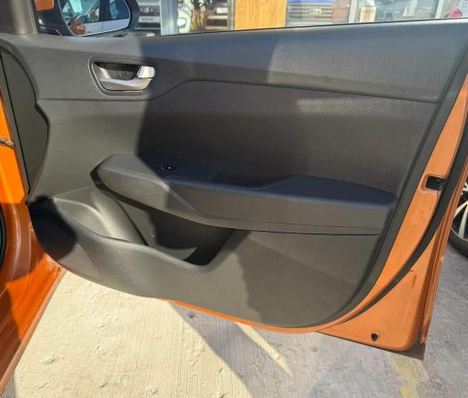 Hyundai Solaris II с пробегом 2017 года, цена 1 149 000 рублей, 141000 км, седан, Автокод Объявления