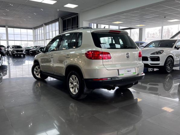 Volkswagen Tiguan I Рестайлинг с пробегом 2012 года, цена 1 345 000 рублей, 208070 км, внедорожник, Автокод Объявления