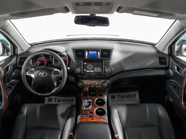 Toyota Highlander II (XU40) с пробегом 2010 года, цена 2 000 000 рублей, 259165 км, внедорожник, Автокод Объявления