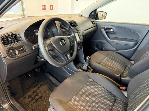 Volkswagen Polo V Рестайлинг с пробегом 2015 года, цена 739 000 рублей, 223858 км, седан, Автокод Объявления
