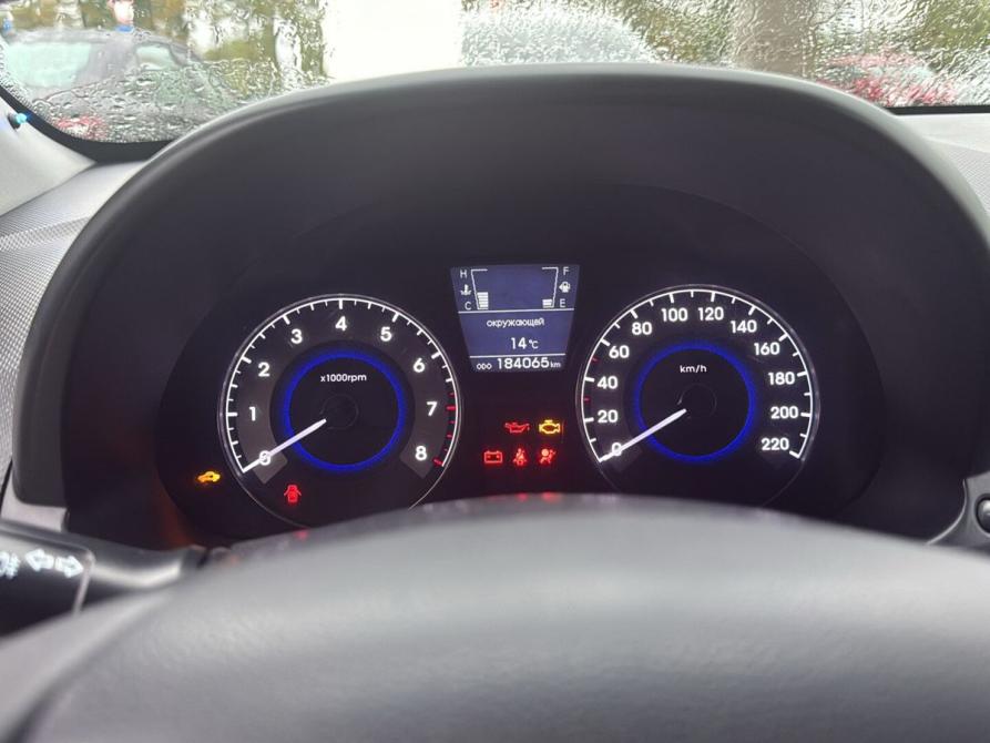Hyundai Solaris I Тверь  - изображение 8