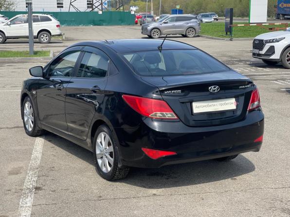 Hyundai Solaris I Рестайлинг с пробегом 2015 года, цена 750 000 рублей, 232902 км, седан, Автокод Объявления