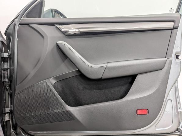 Skoda Octavia III (A7) Рестайлинг с пробегом 2020 года, цена 1 835 000 рублей, 76357 км, лифтбек, Автокод Объявления